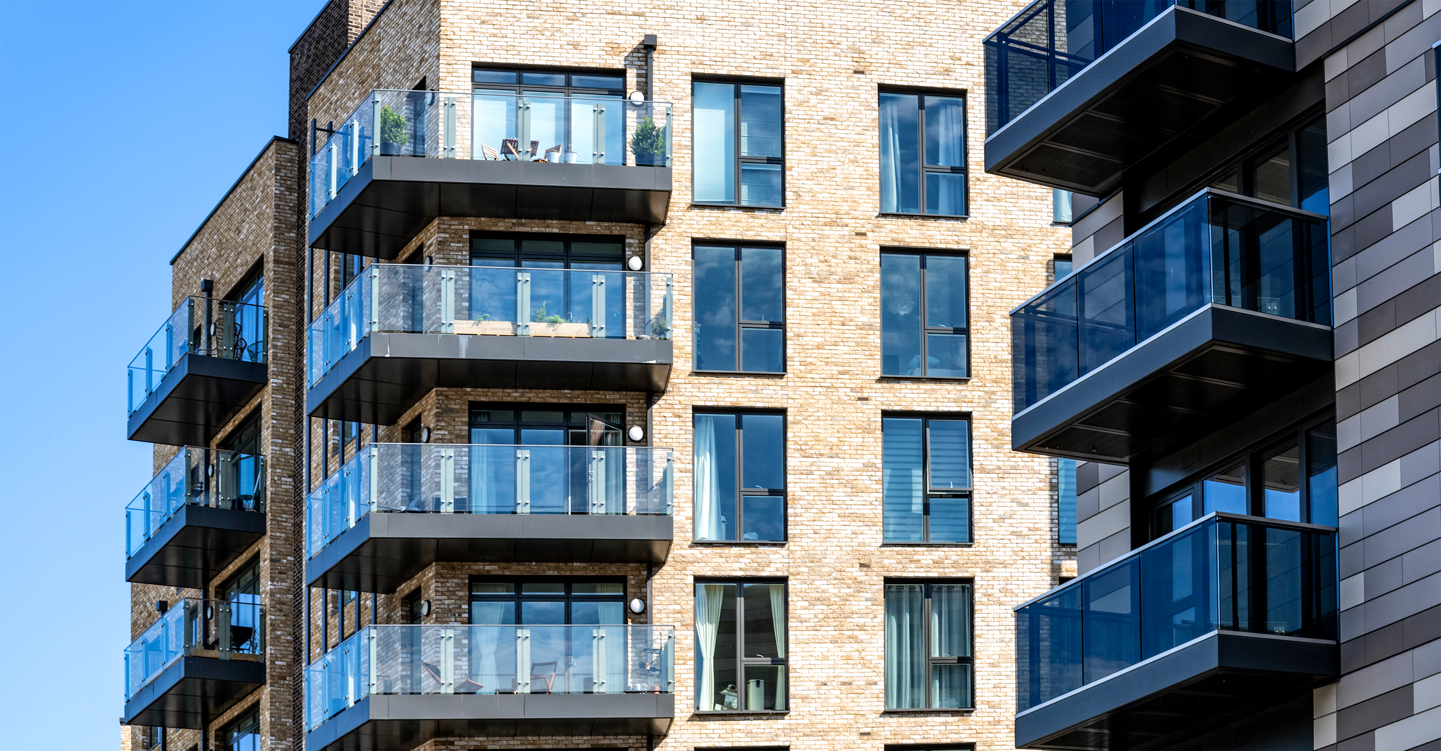 Guides - how to buy a flat - Pittis