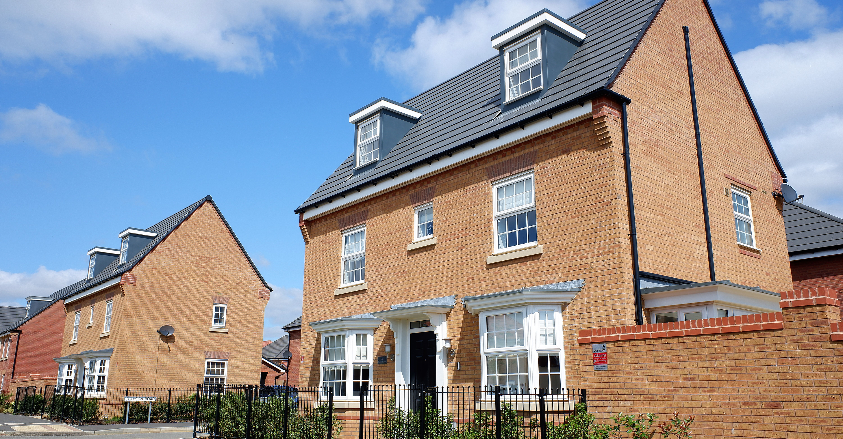 Guides - how to buy a house - Pittis